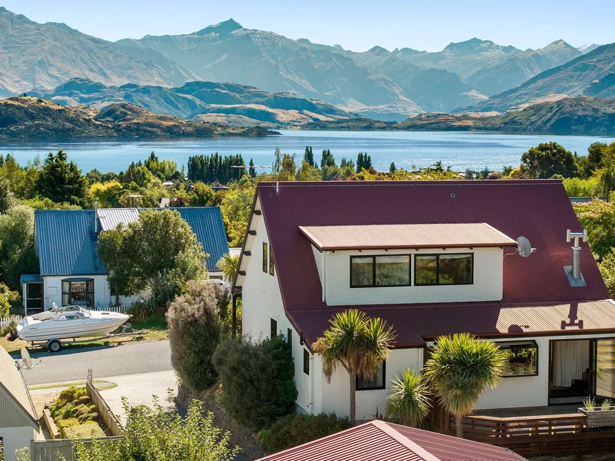 Old Wanaka Charm