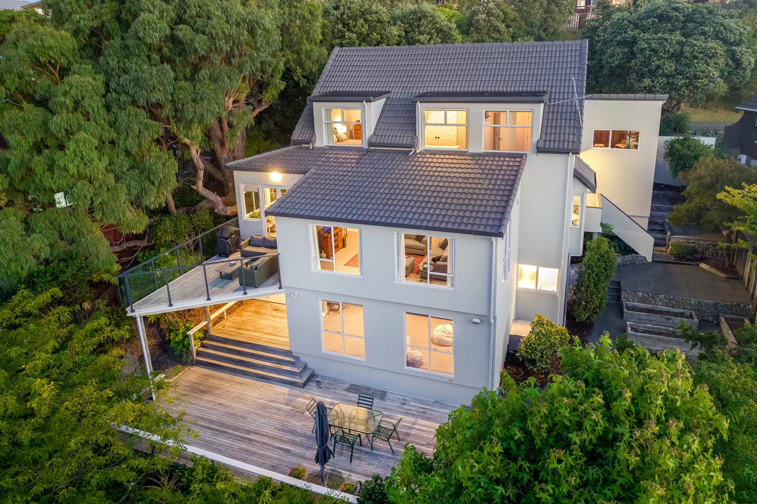 24 Sailmaker Close, Whitby, Porirua City