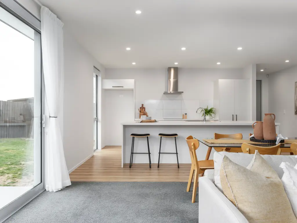 5SarahStreet(18)