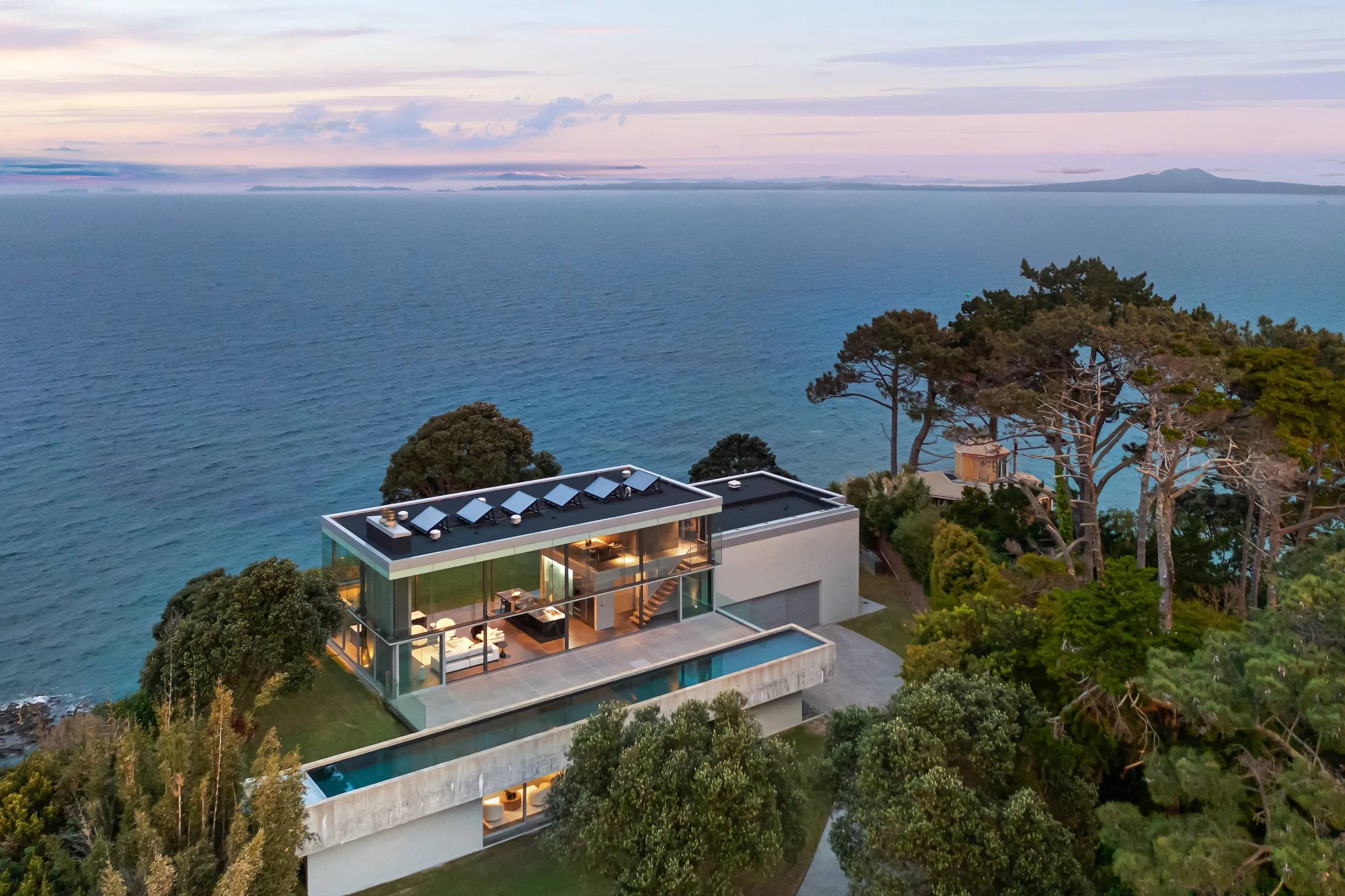 76 Cliff Road, Torbay, North Shore City