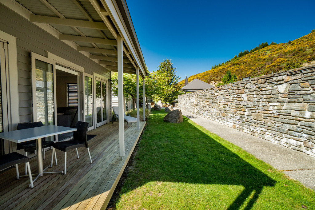 Charming Alpine Cottage