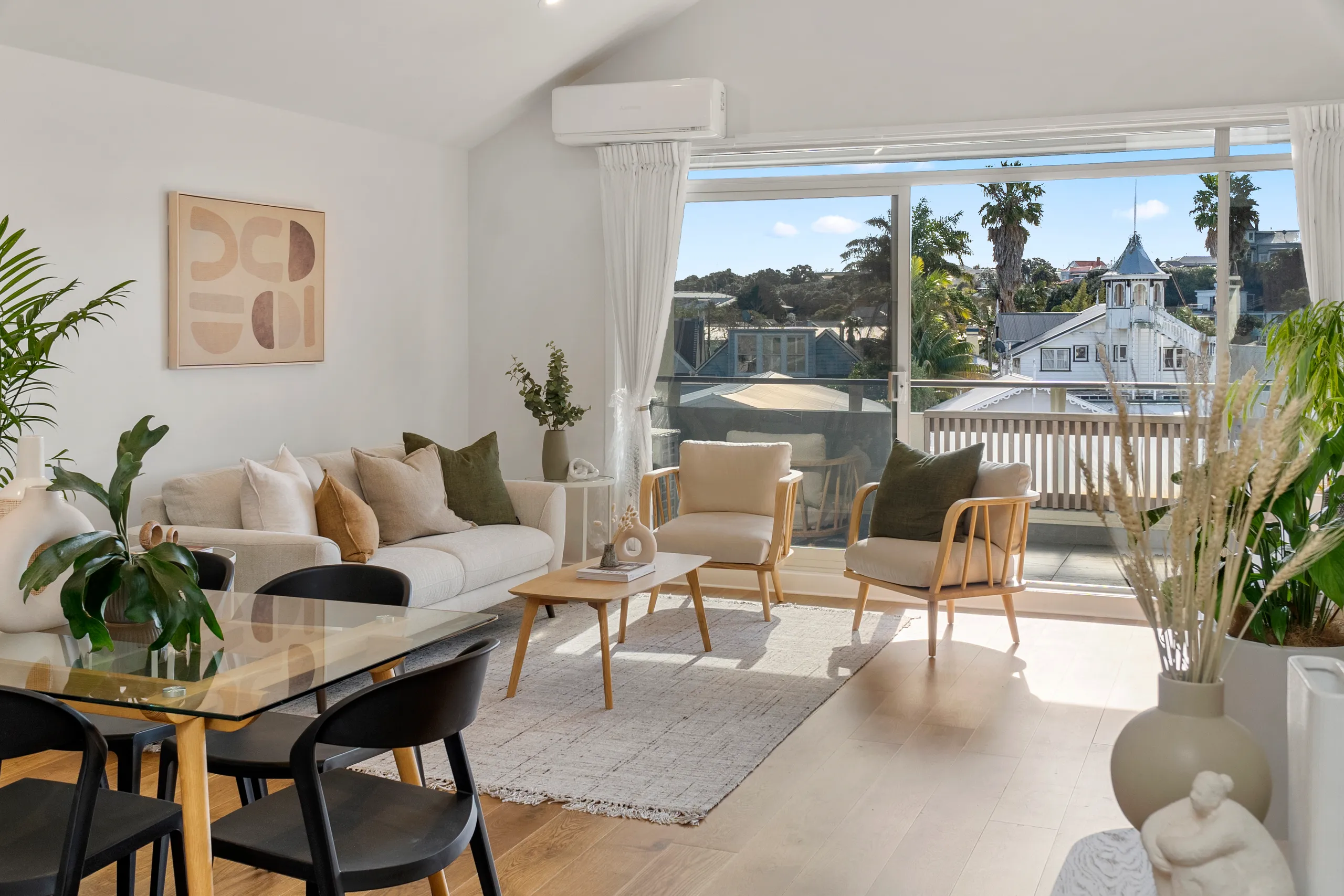 12/2 Queens Parade, Devonport, North Shore City