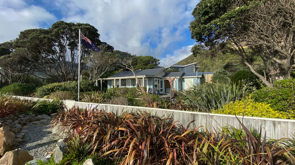 Luxury Beach Cottage in Punakaiki