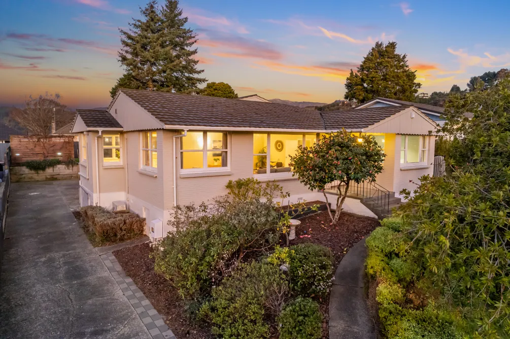 Family Living, Popular Grove