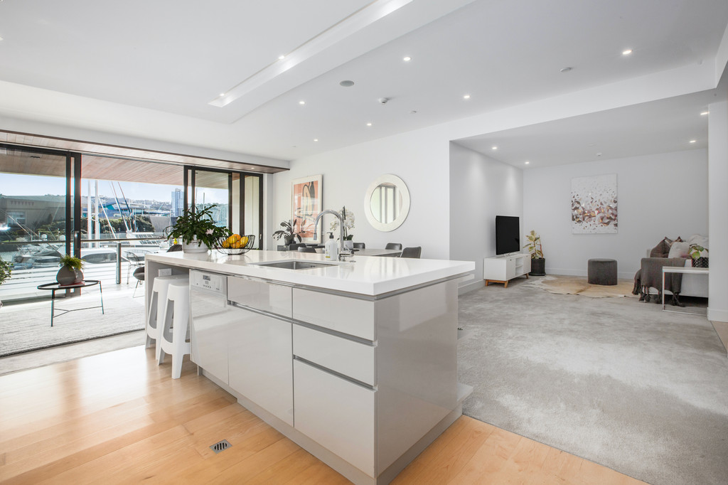 Luxury Living Overlooking Wellington’s Marina