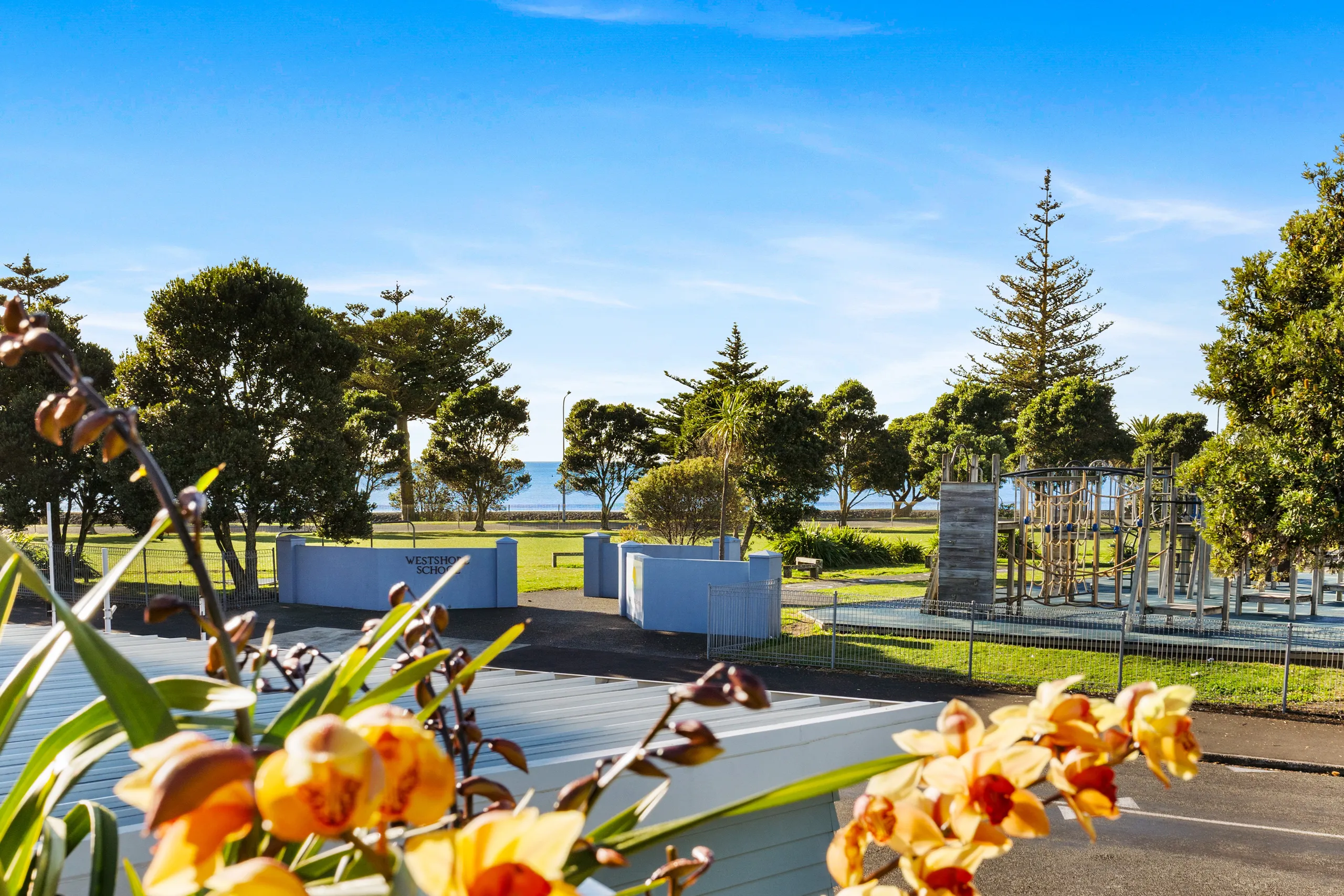 35 Charles Street, Westshore, Napier