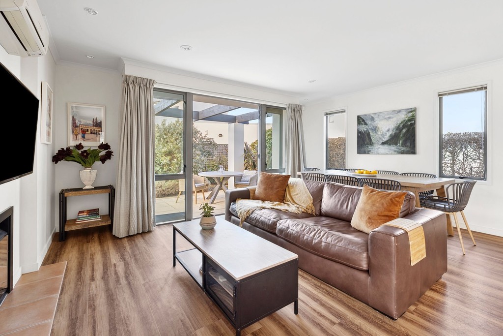 Priced to Sell & Fully Furnished