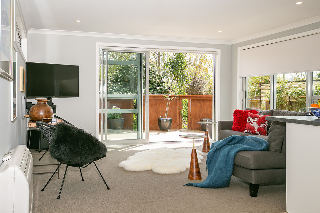 Simplistic Summer Living