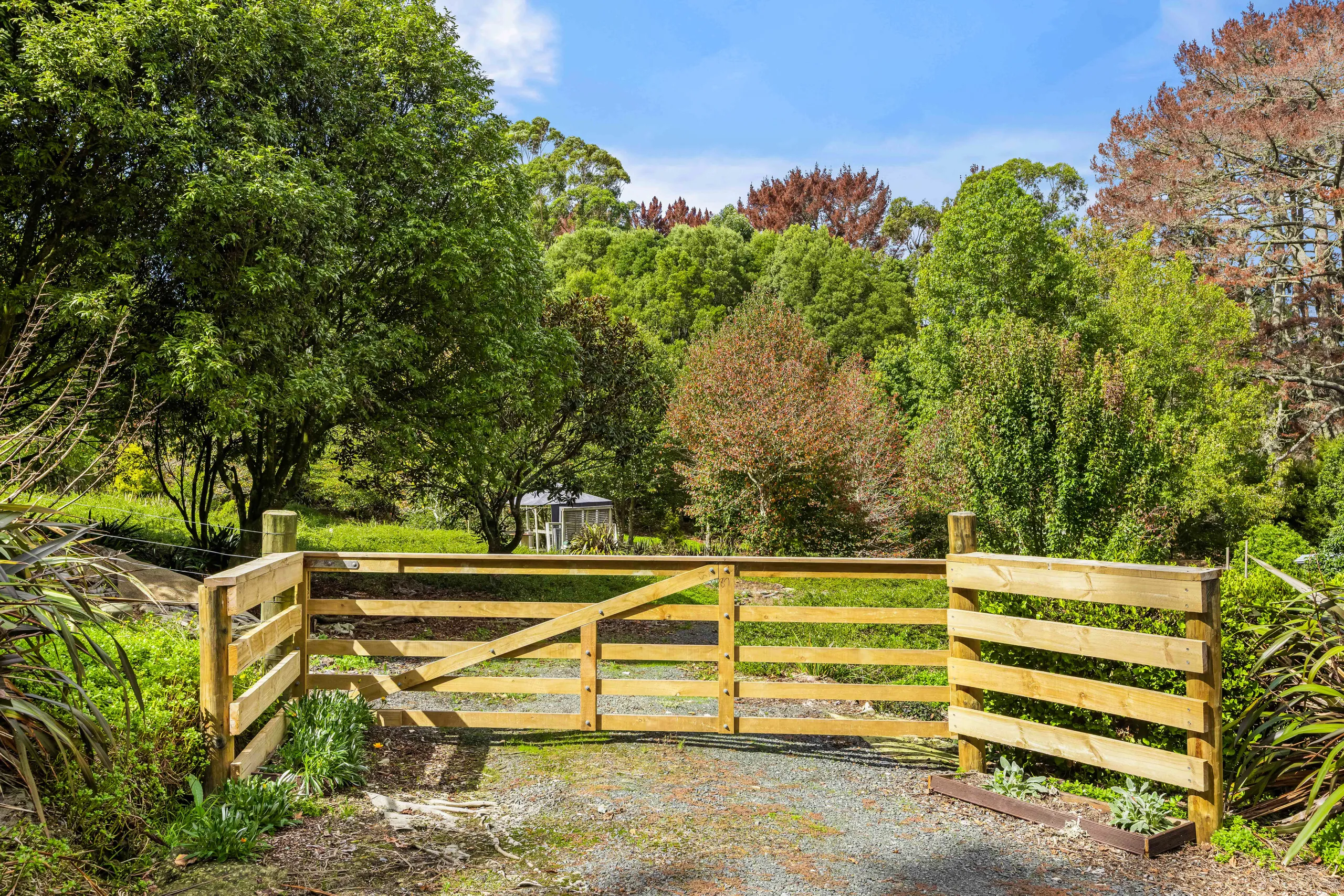 1481 East Coast Road, Redvale, Rodney