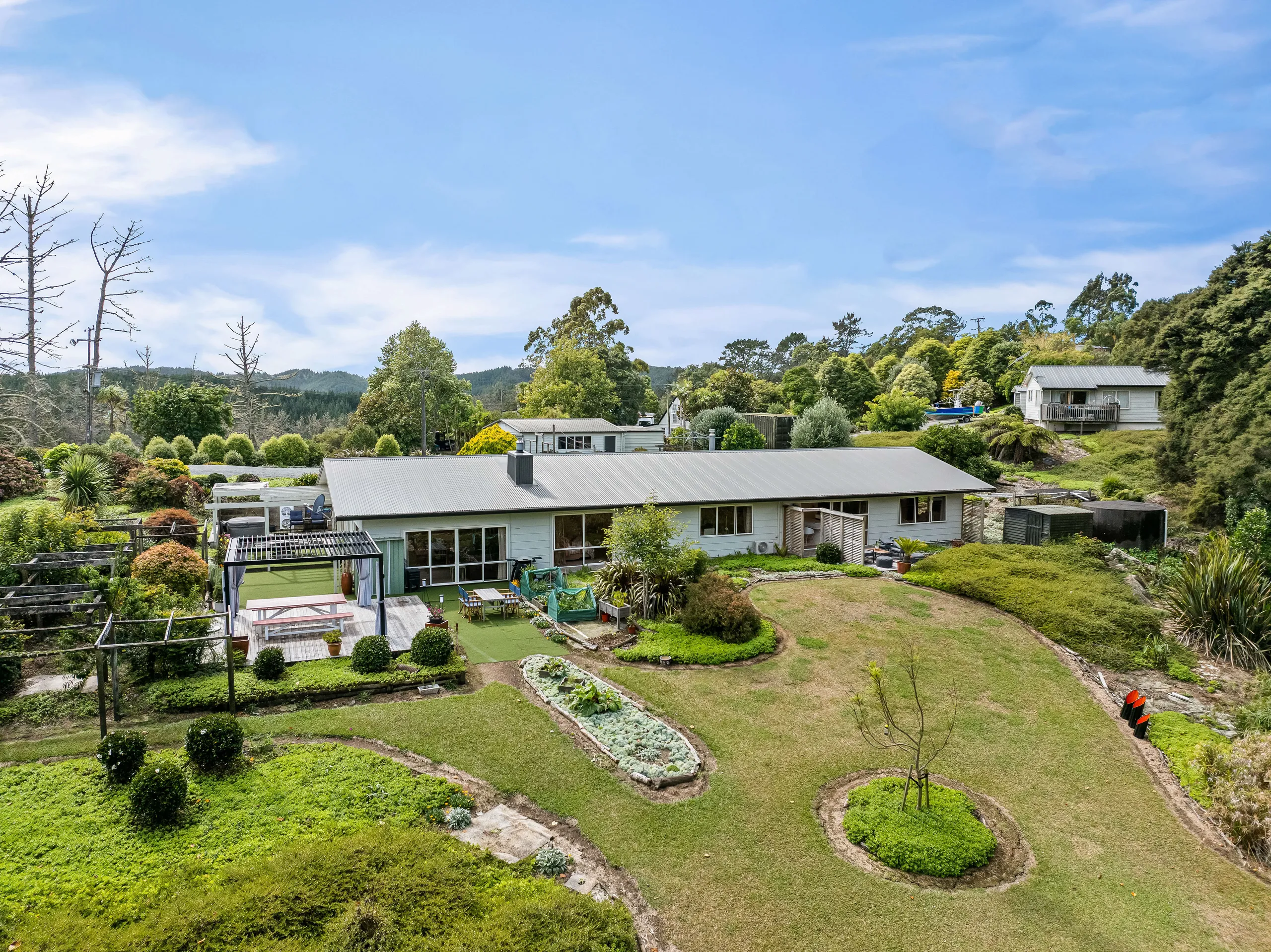 1479 East Coast Road, Redvale, Rodney