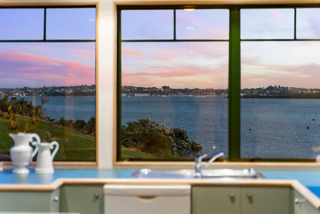 Fabulous Opportunity – Prime Position with Majestic Water Views