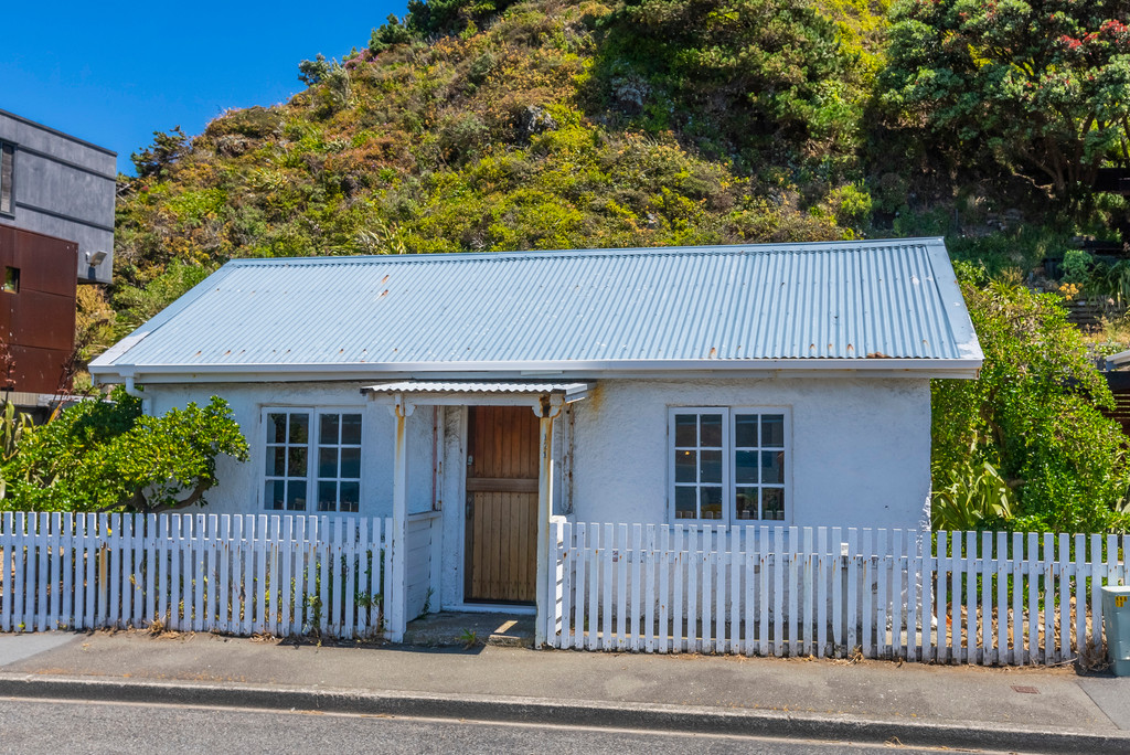 Hideaway in Breaker Bay