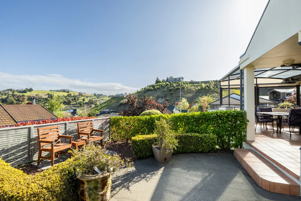 Elevated Comfort and Enviable Location