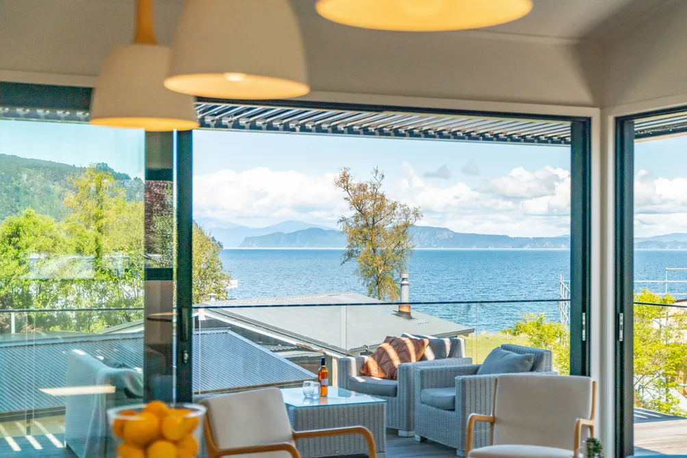 Stylish Living with Stunning Lake Views