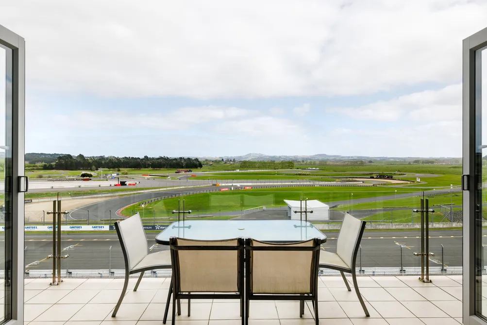 Hampton Downs Apartment 118 - Amon Block