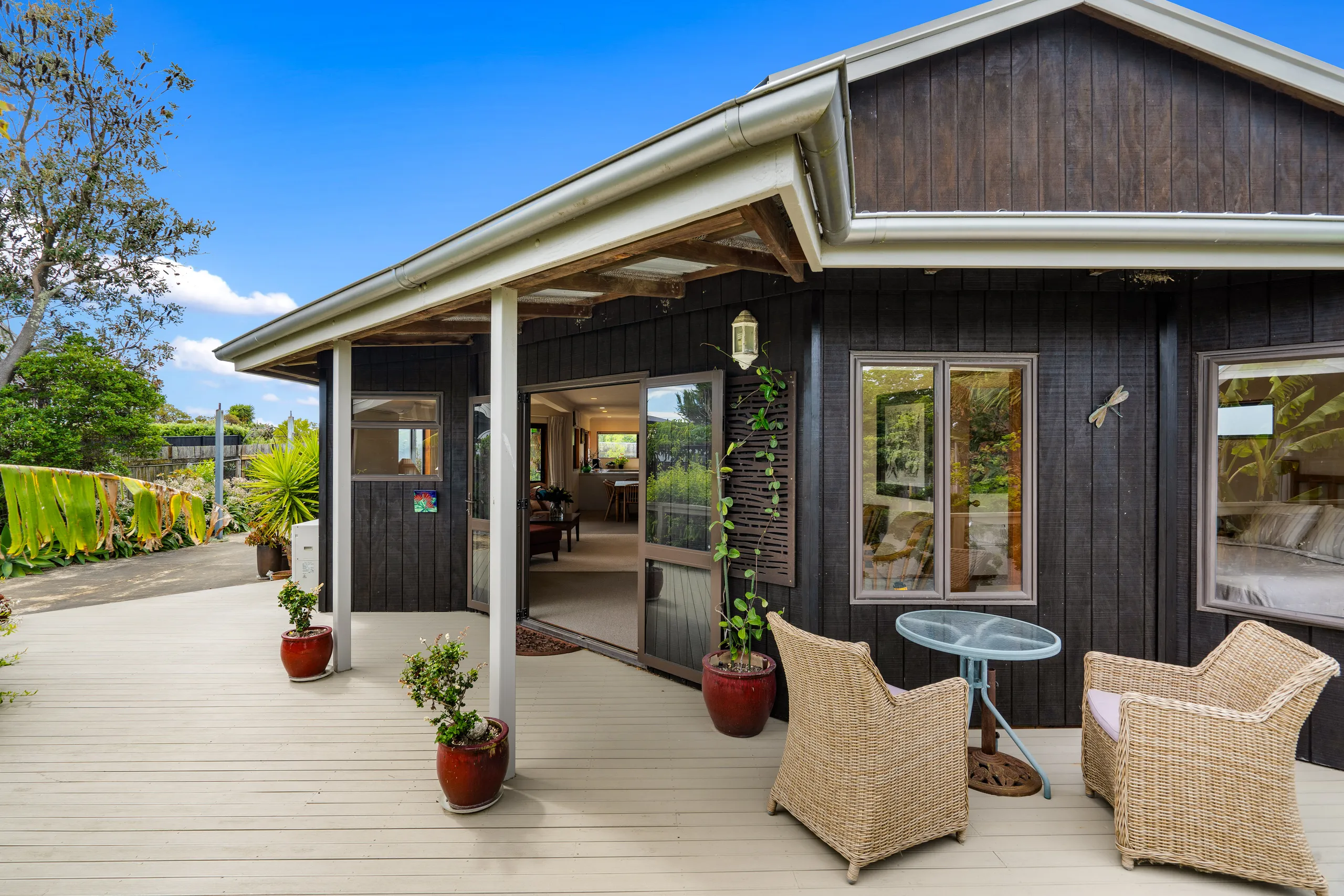 77 Rogers Road, Bay View, Napier
