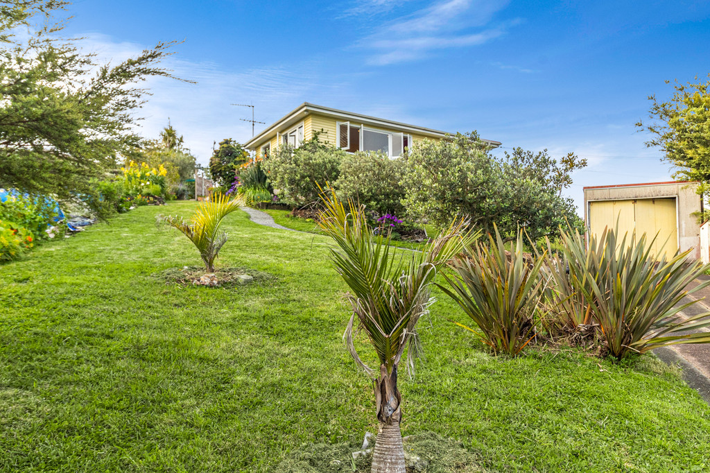 Twin Sea Views - Instant Happiness! 