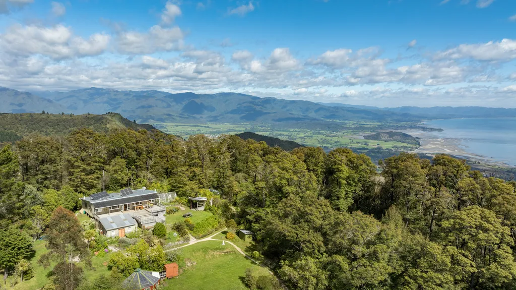 Unique Lifestyle Retreat 