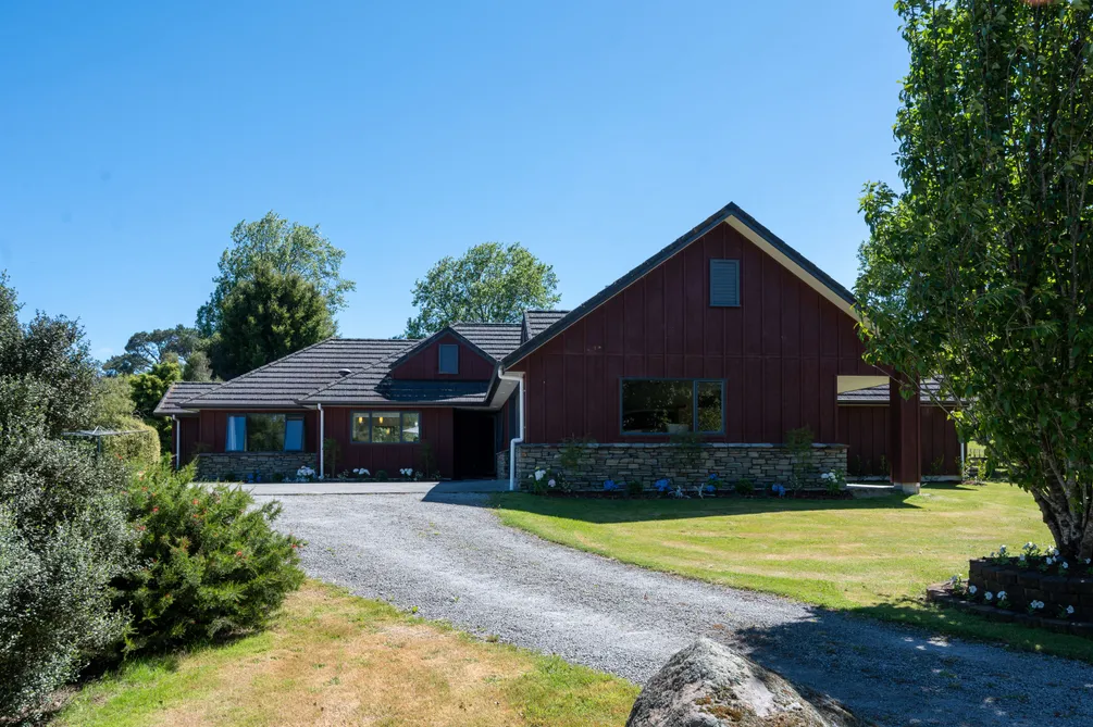 This Beautiful Lifestyle Block has to be Sold!