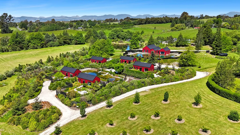 A Rare Gem: Luxury, Sustainability & Business 