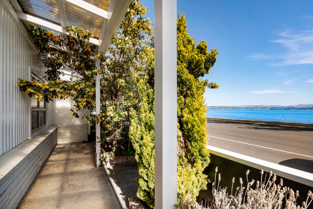 Estate Sale - Prime Waterfront Position