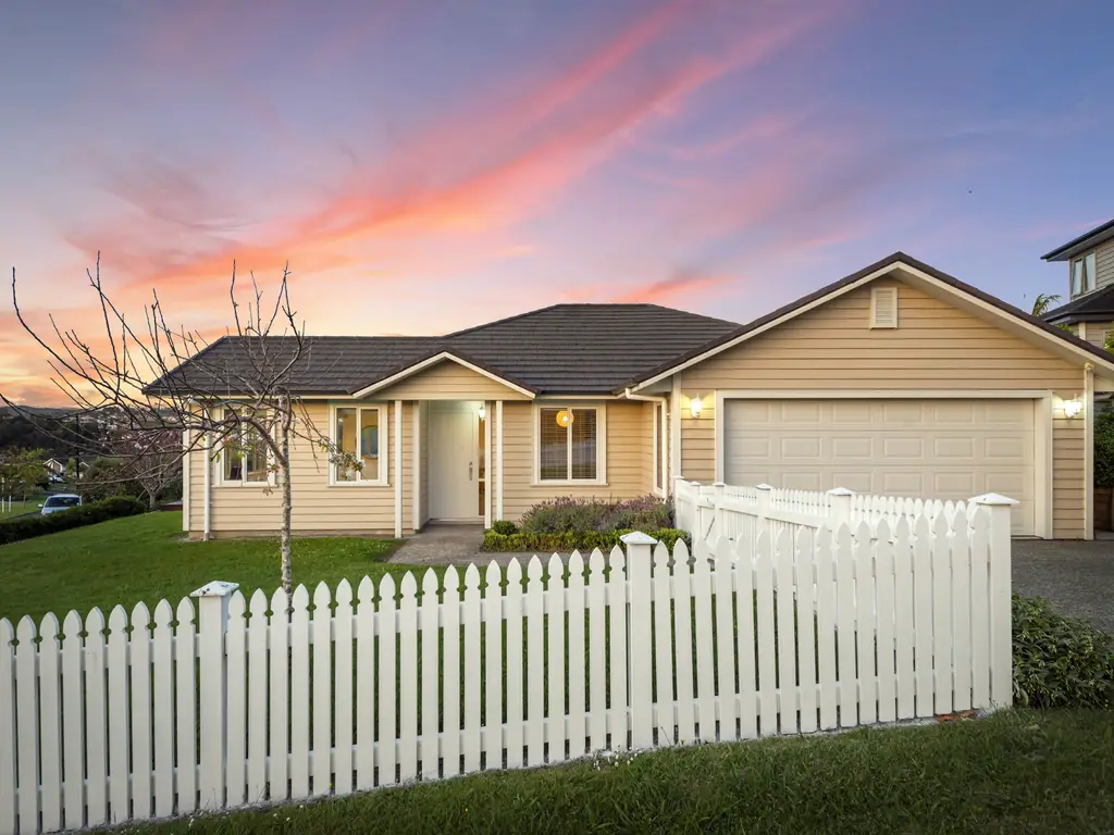 32 Walter Cres-50