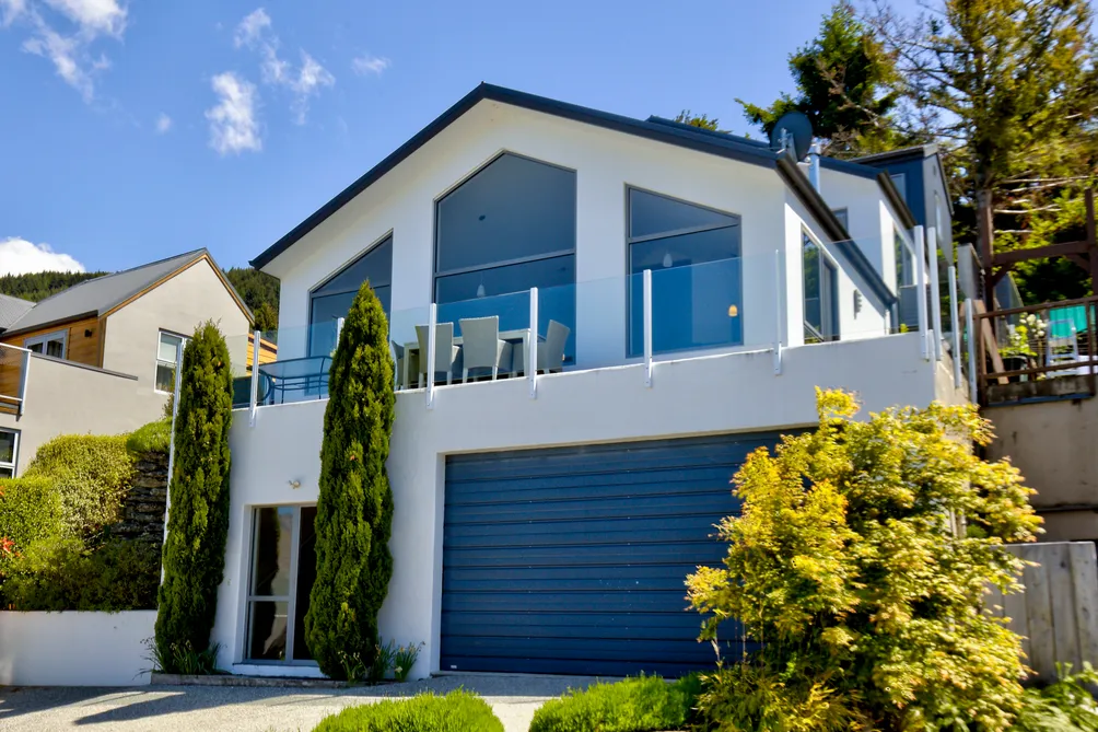 Sensational on Stone Ridge