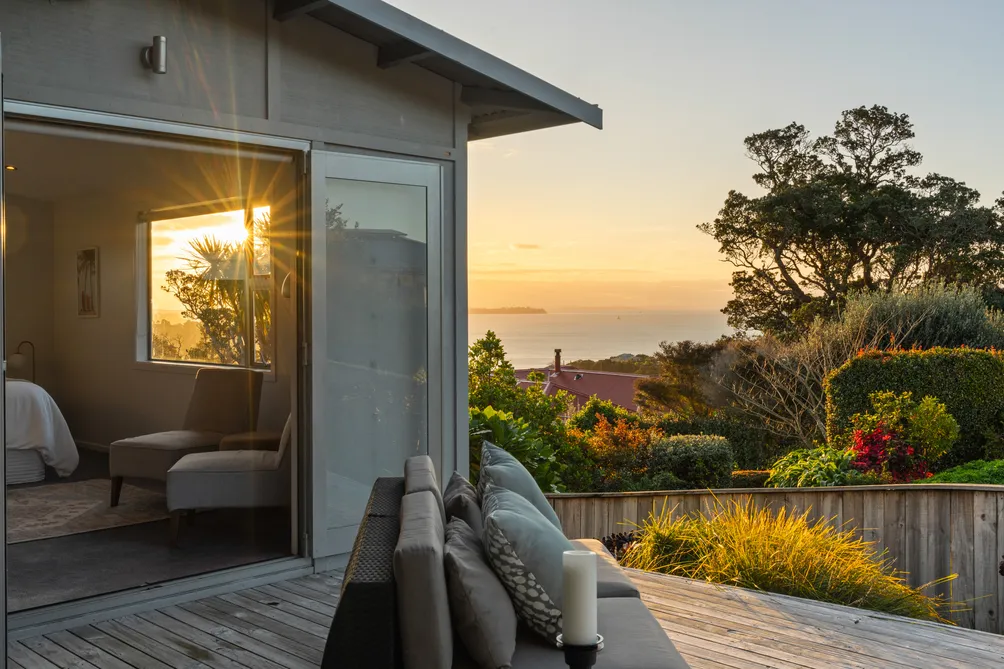 Family Haven or Island Retreat with Twin Sea Views