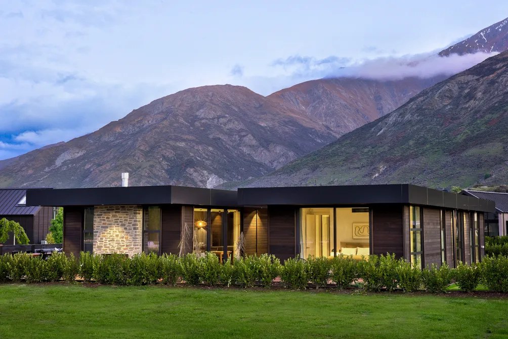 Views, Warmth and Luxury Living