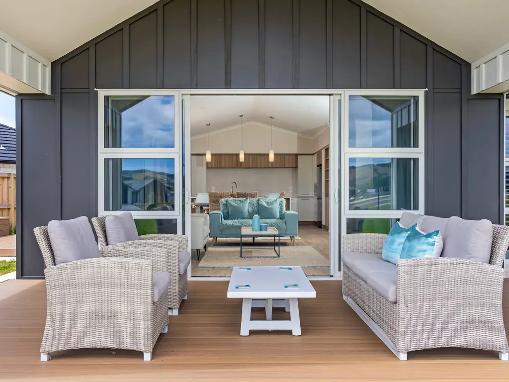 Outdoor fully covered portico