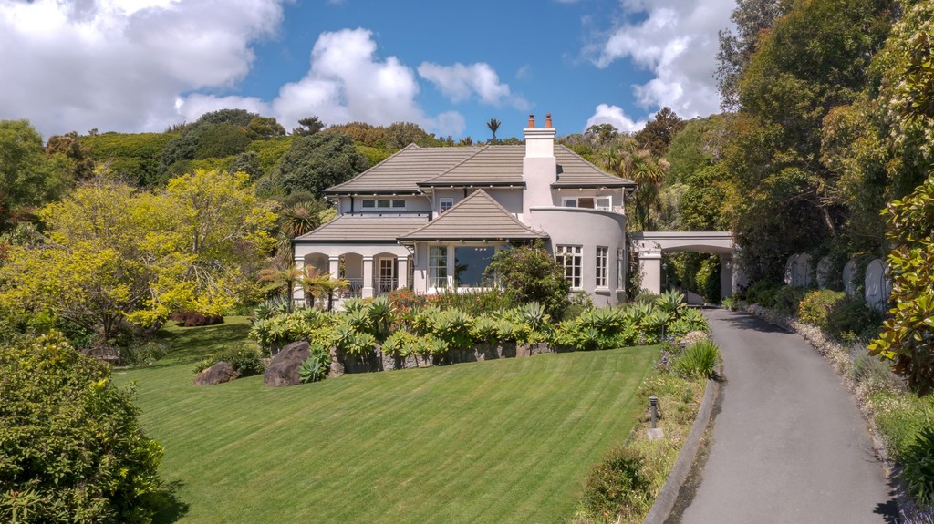 Luxury living, Natures Embrace