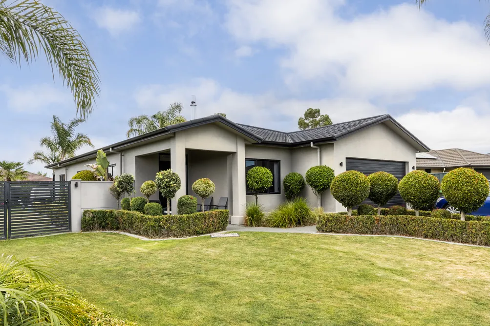 Stylish Retreat, Impressive Street Appeal