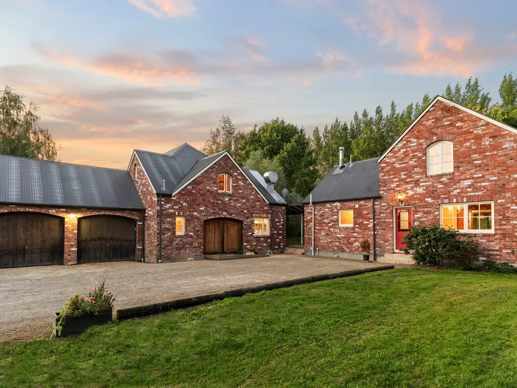 31-web-or-mls-56-fletchers-rd