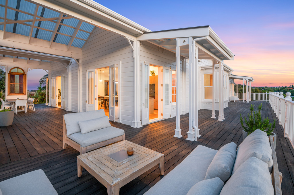 Port Out – Starboard Home - P.O.S.H