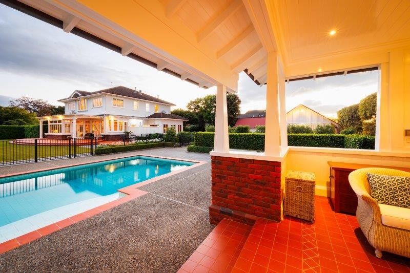 Stately Family Home on Magnificent Grounds