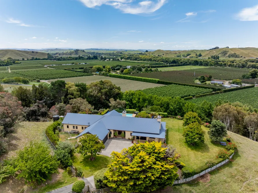 Rural Taradale Lifestyle Retreat