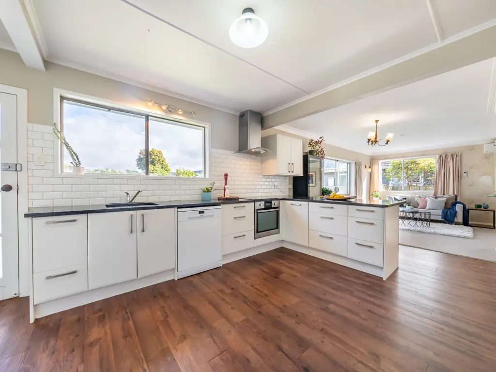 09 - Cruickshank Road (6)