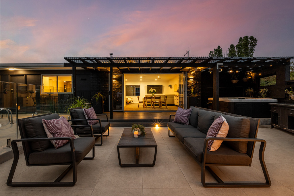 Exceptional Living in Prime Taradale Location