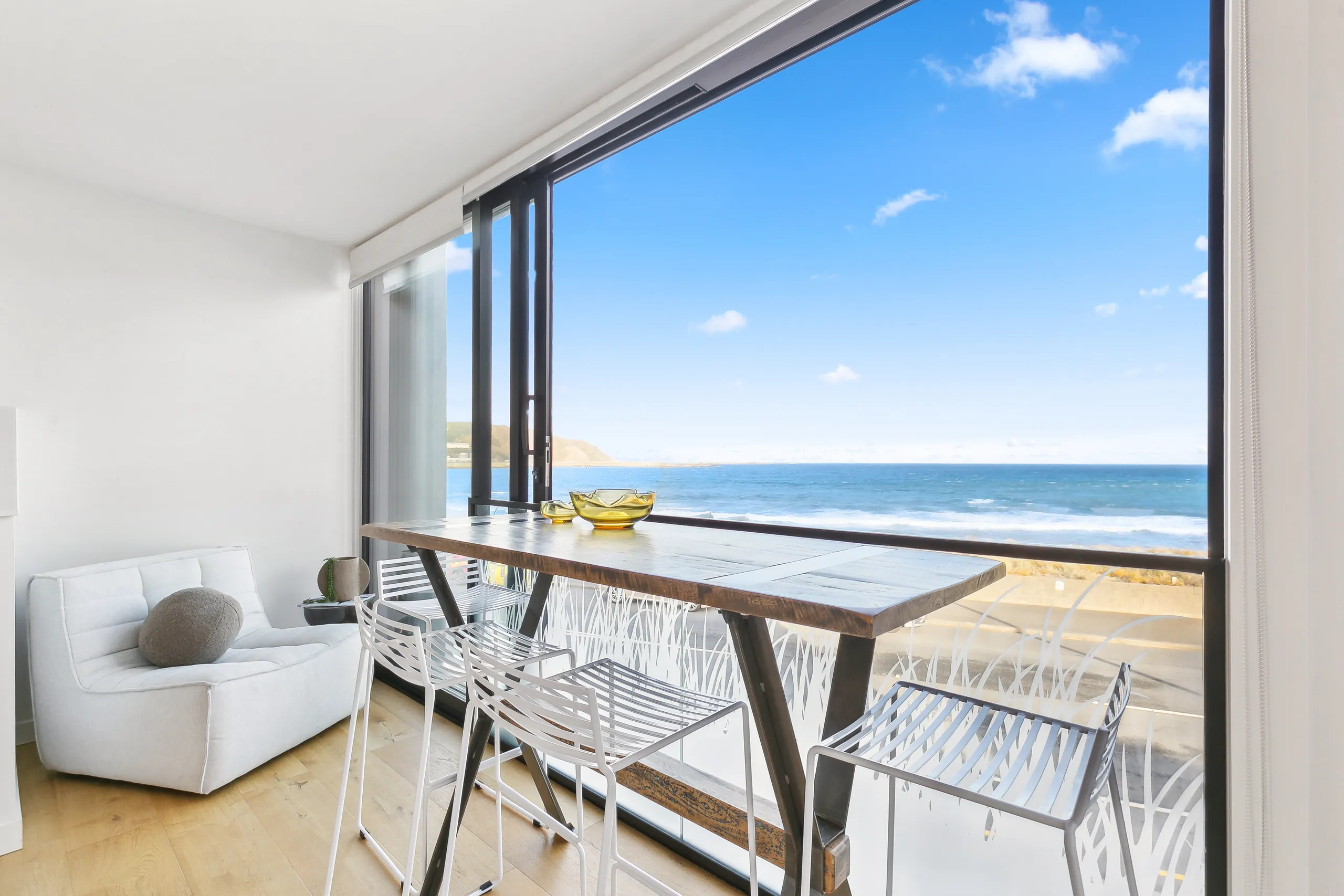 8B Lyall Parade, Lyall Bay, Wellington City