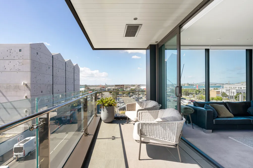 Vibrant Lifestyle - Easy Living