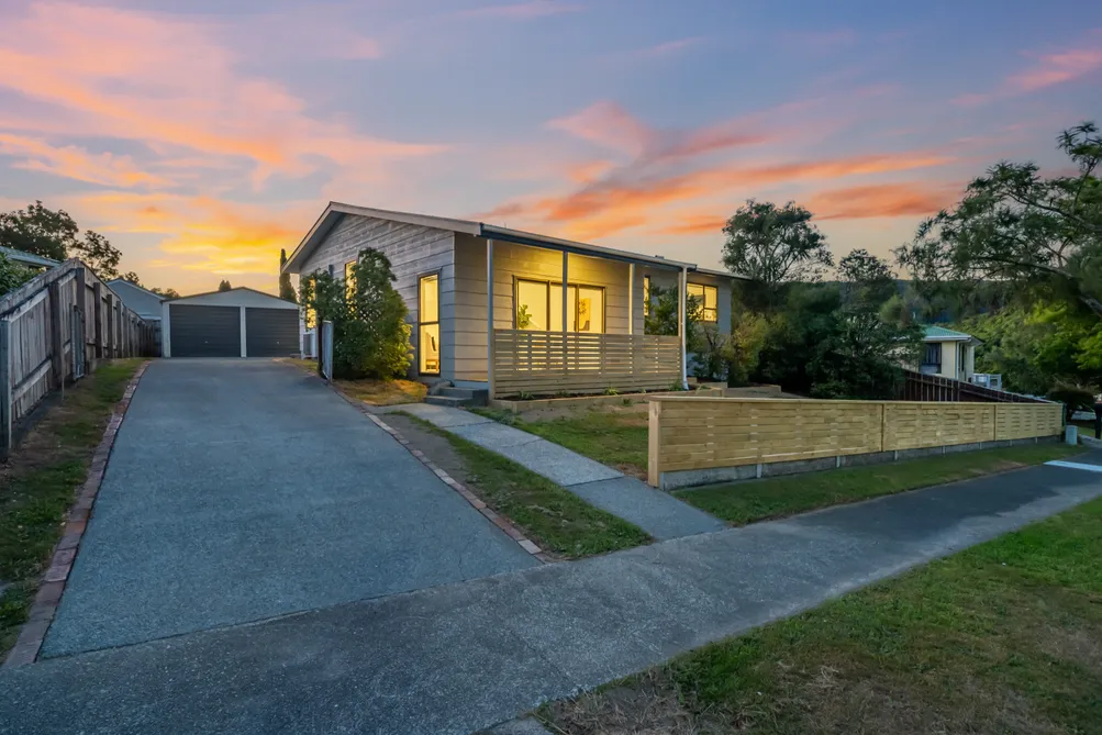 Sunny, Spacious and Like New