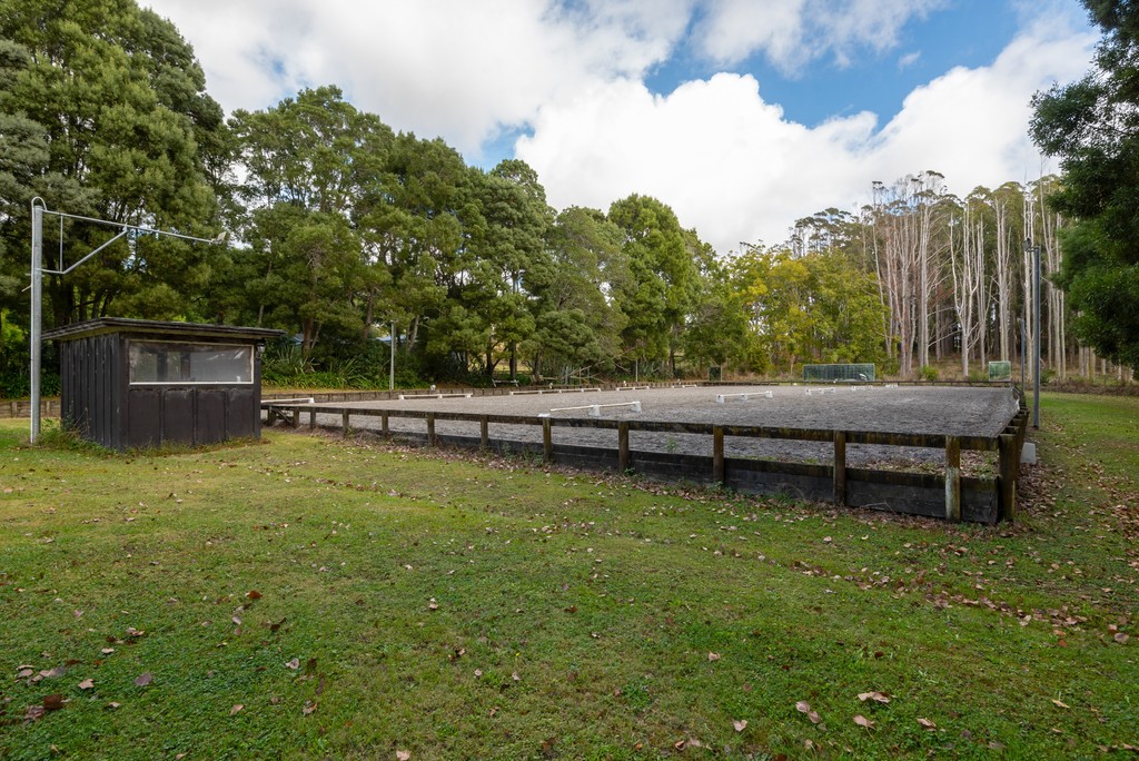 Exquisite Equestrian Estate