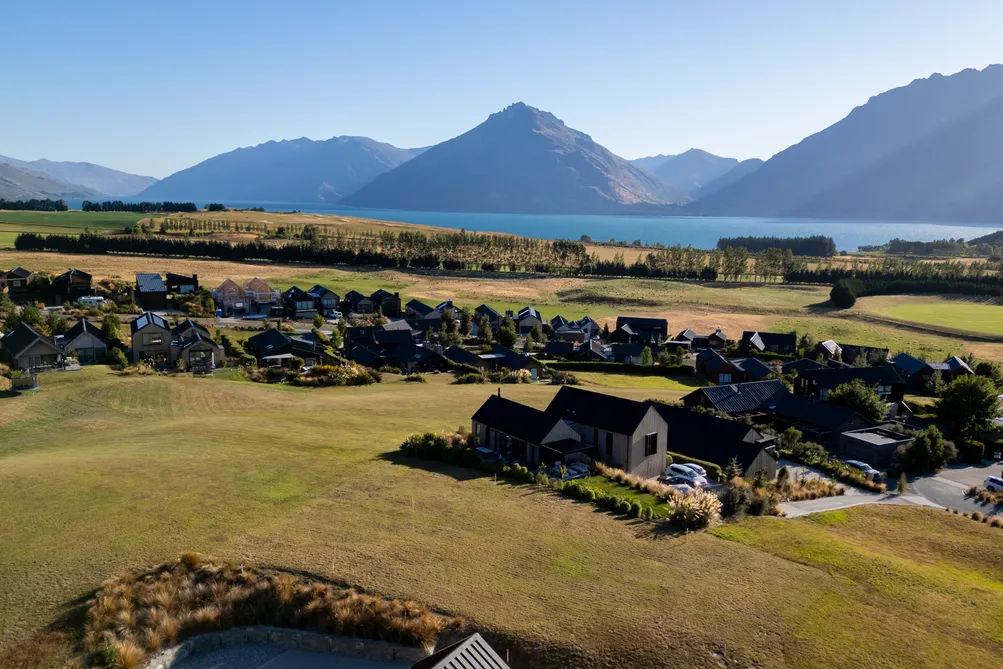 Another SOLD by Gareth Ireland!