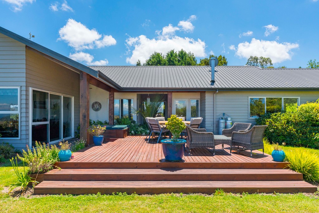 A Home That Defines Timeless Beauty