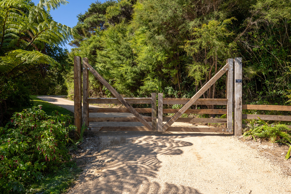 Secluded Gem with Spectacular Ocean Views