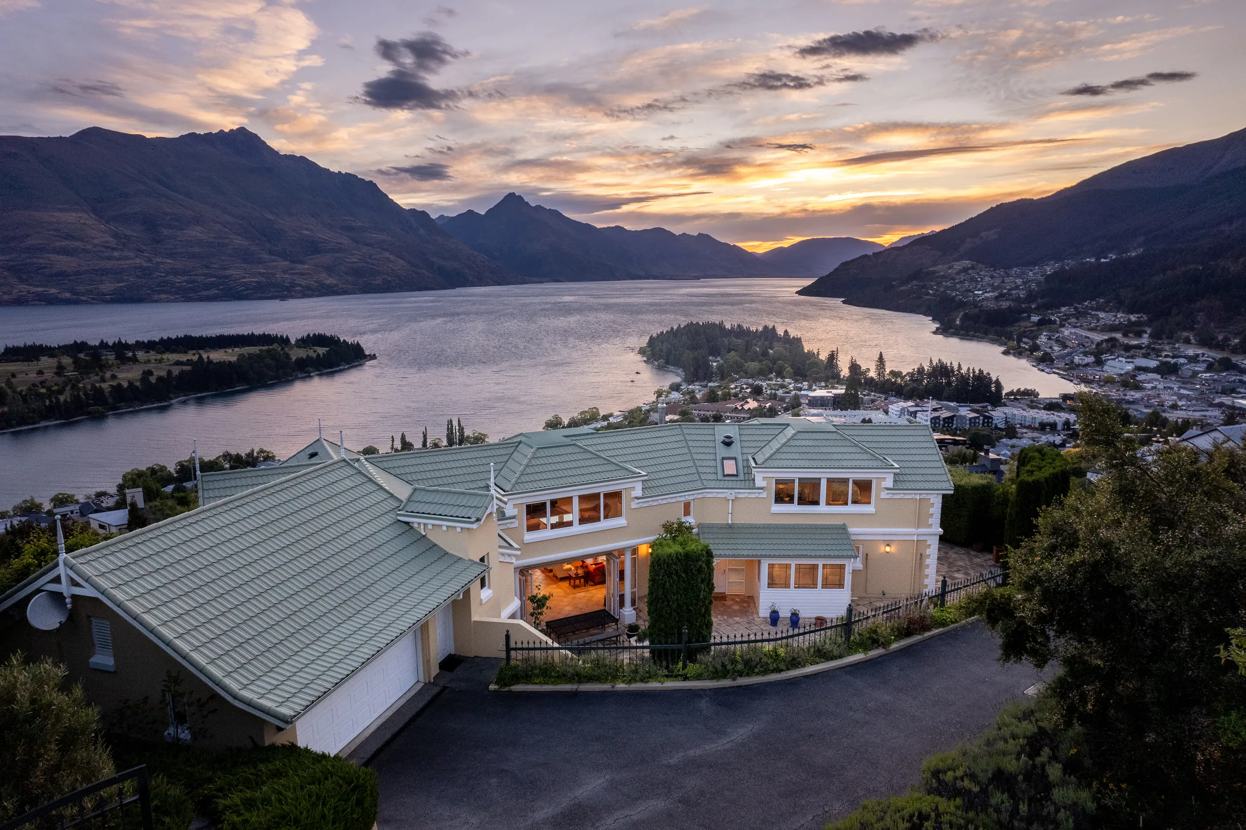 3 Windsor Place, Queenstown, Queenstown
