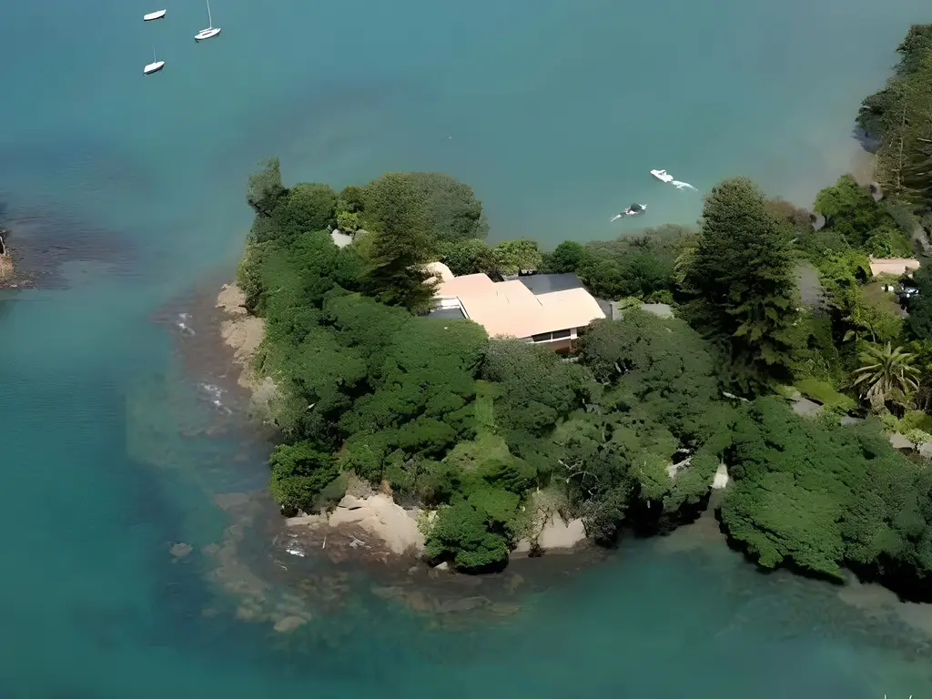 hero photo island