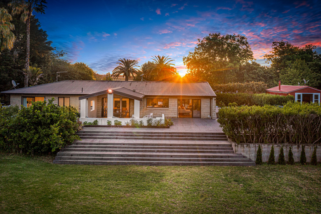 Experience the Distinction of 178 Blackbridge Road