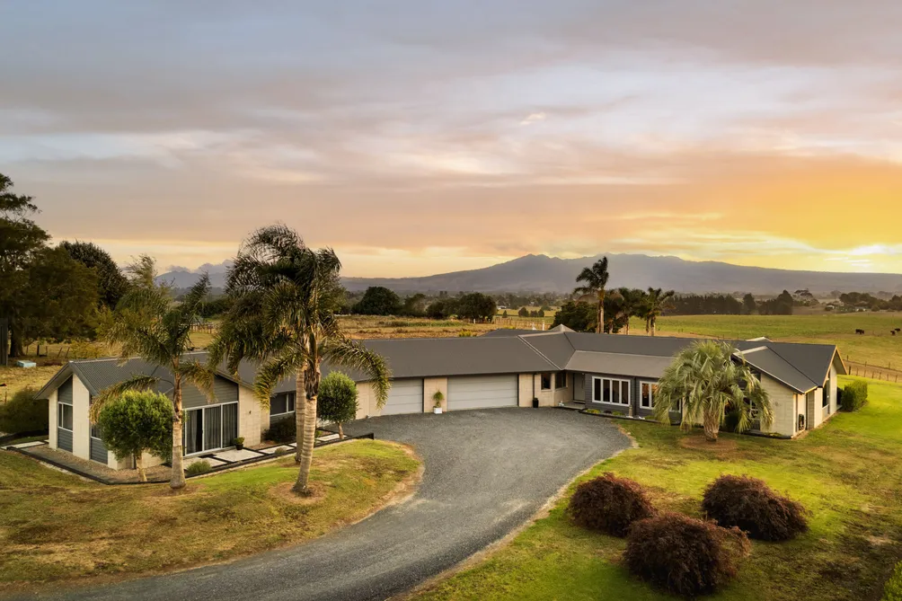 Live in the View - Priced to Sell