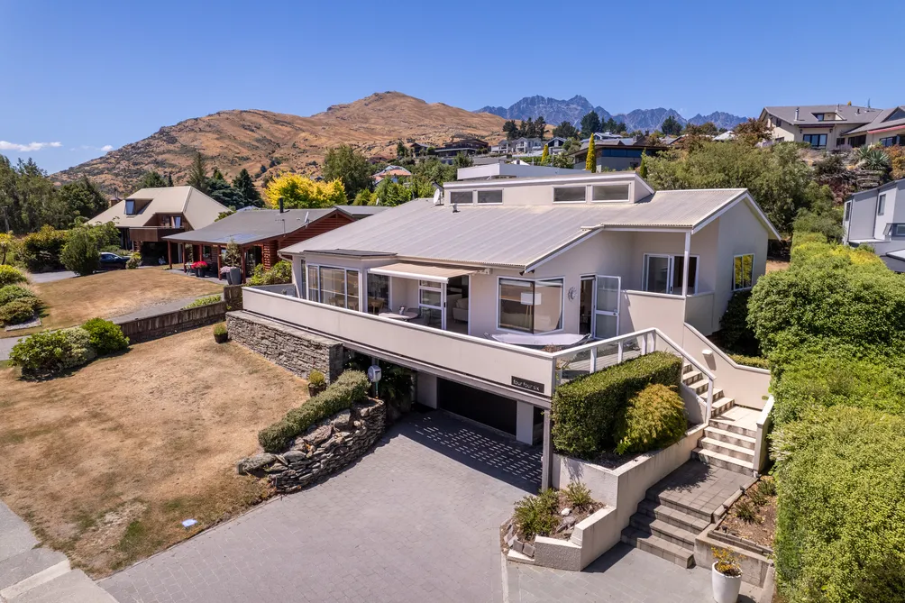 Home on the Peninsula